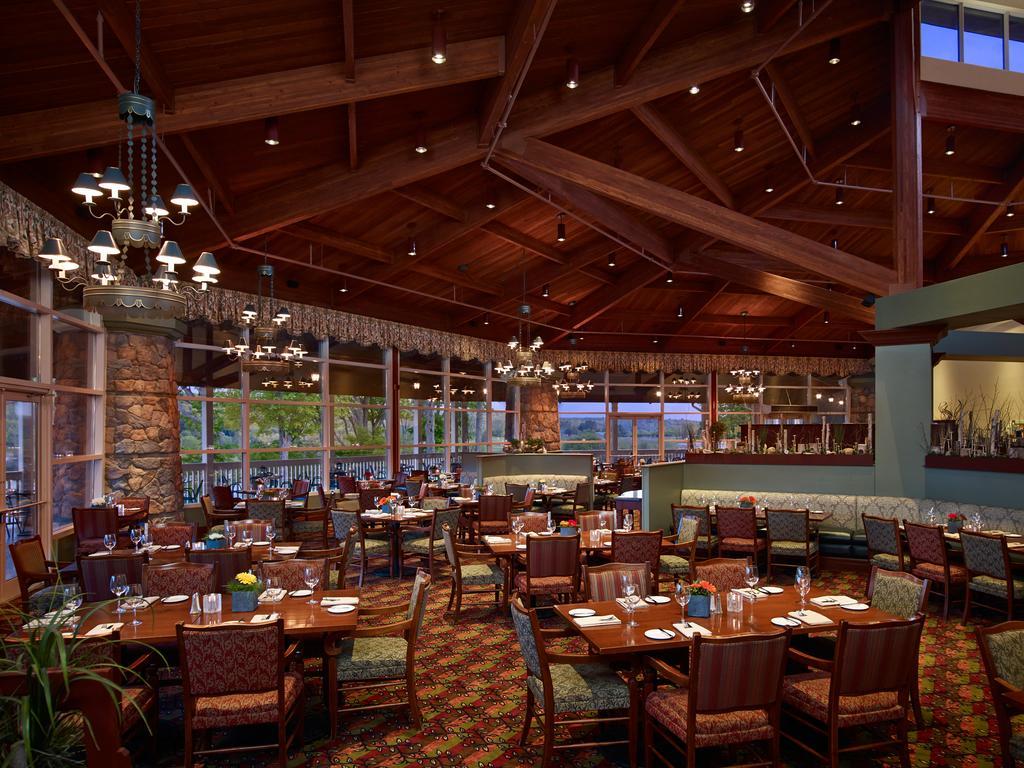 Deerhurst Resort Χάντσβιλ Εξωτερικό φωτογραφία